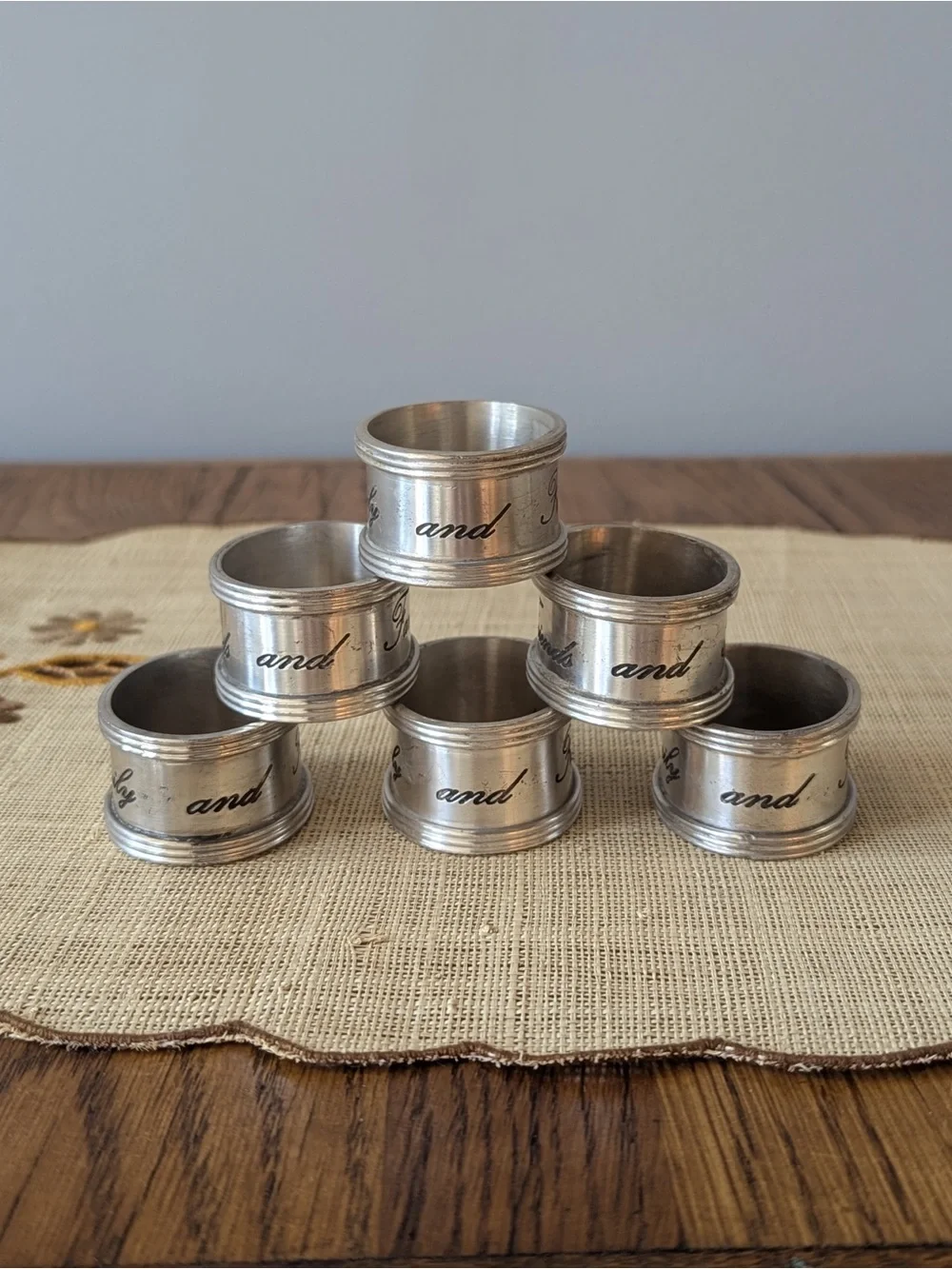 Pottery Barn Friends and Family Antiqued Silver Tone Oval Napkin Rings Set of 6